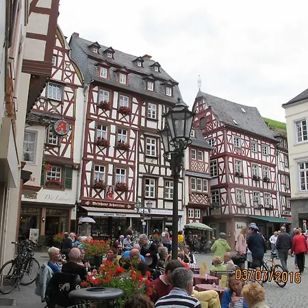 Mosel - River - Quartier 31 Lieser