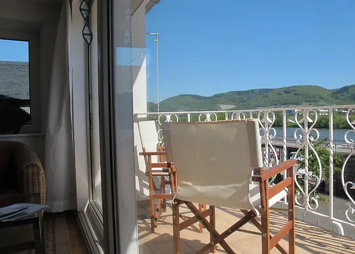 Mosel - River - Quartier 31 Lieser